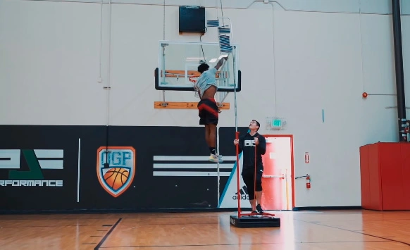 minimum height to dunk
