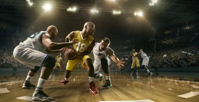 The Top 10 Basketball Tips from Professional Players and Coaches